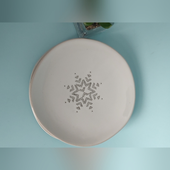 Hearth & Hand  Magnolia Home Christmas  Appetizer Plates Holiday  4 Plates  New - Picture 6 of 9